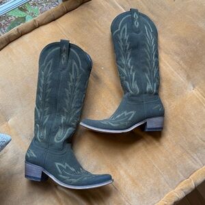 REDTOP- The Rosemary- Green Western Cowboy Boots